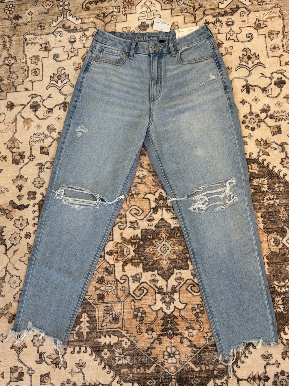 NWT AE Curvy Mom Jeans/Super High-Rise